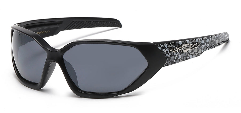 CHOPPERS 8CP6747 SUNGLASSES: SLEEK WRAP DESIGN WITH SKULL PRINTED TEMPLE